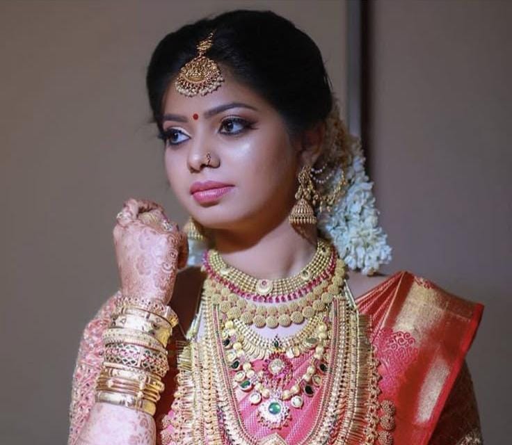 Devika Beauty Parlour Calicut University